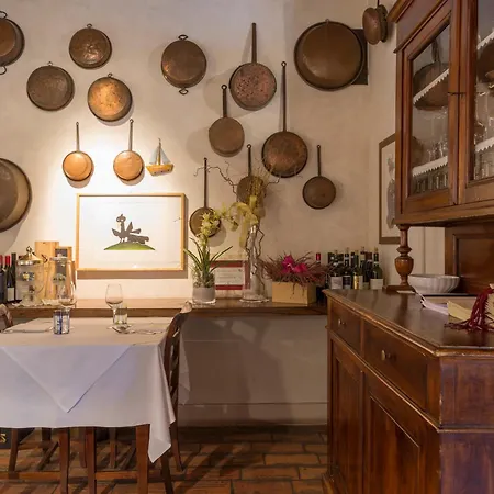 Han/Misafirhane Osteria La Fefa